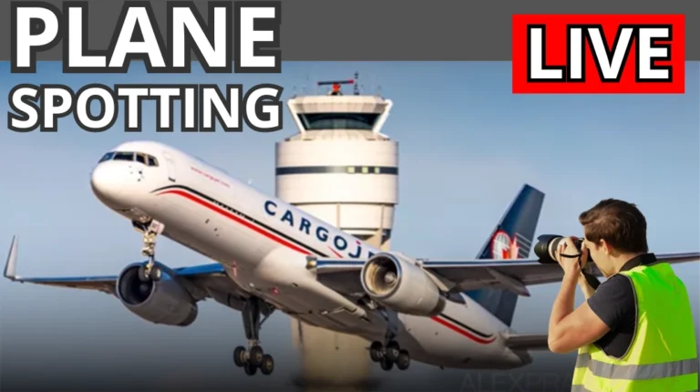 A imagem mostra um spotter credenciado fotografando a decolagem de um avião cargueiro em um grande aeroporto