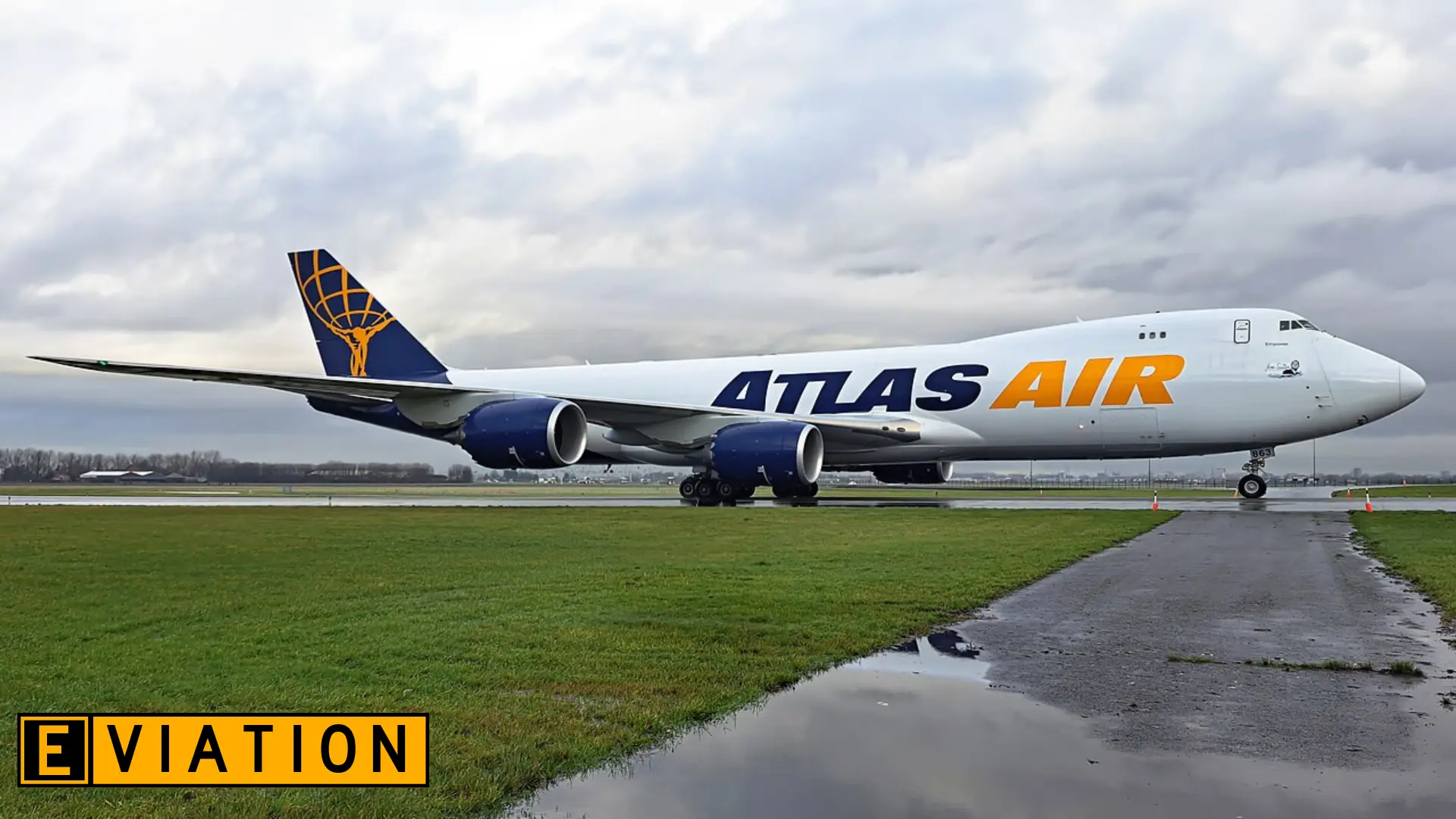 Atlas Air B747-8
